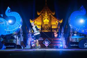 BIB: 4220
                            <button type="button" onclick="openModal(22653041)" class="btn btn-primary btn-sm float-right btn-popup" data-toggle="modal" data-target=".modal-high-quality">
                        <i class="fas fa-shopping-cart"></i> Add to Cart
                    </button>
                                            <button type="button" onclick="isThisMe(22653041, true)" class="btn btn-success btn-sm float-right btn-popup btn-isme hidden" data-toggle="tooltip" data-placement="bottom" title="นี่คือรูปของคุณใช่ไหม คลิกที่นี่เพื่อเอาเข้าอัลบั้ม">
                        <i class="fas fa-plus"></i> Add to album
                    </button>
                    <button type="button" onclick="isThisMe(22653041, false)" class="btn btn-warning btn-sm float-right btn-popup btn-isnotme hidden">
                        <i class="fas fa-ban"></i> Remove from album
                    </button>